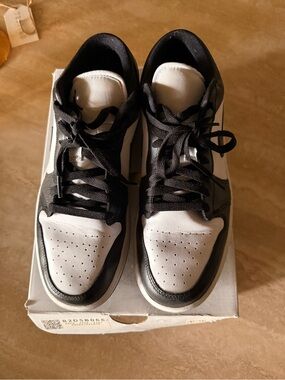 Women Black and White Nike Air Jordan Low